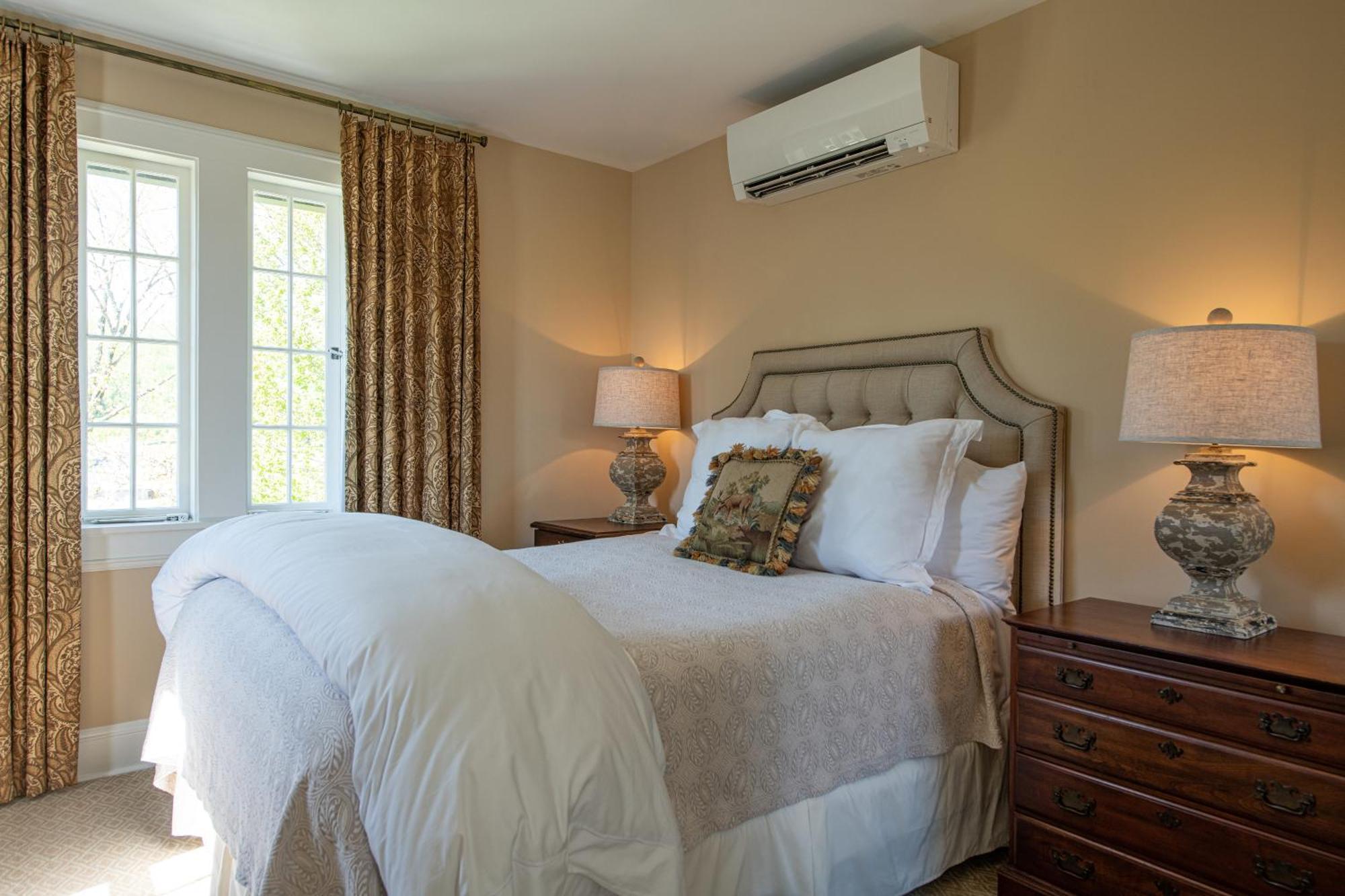 The Greystone Inn Lake Toxaway Room photo